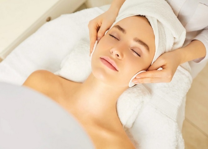 Masaż relaksacyjny na bazie masła shea